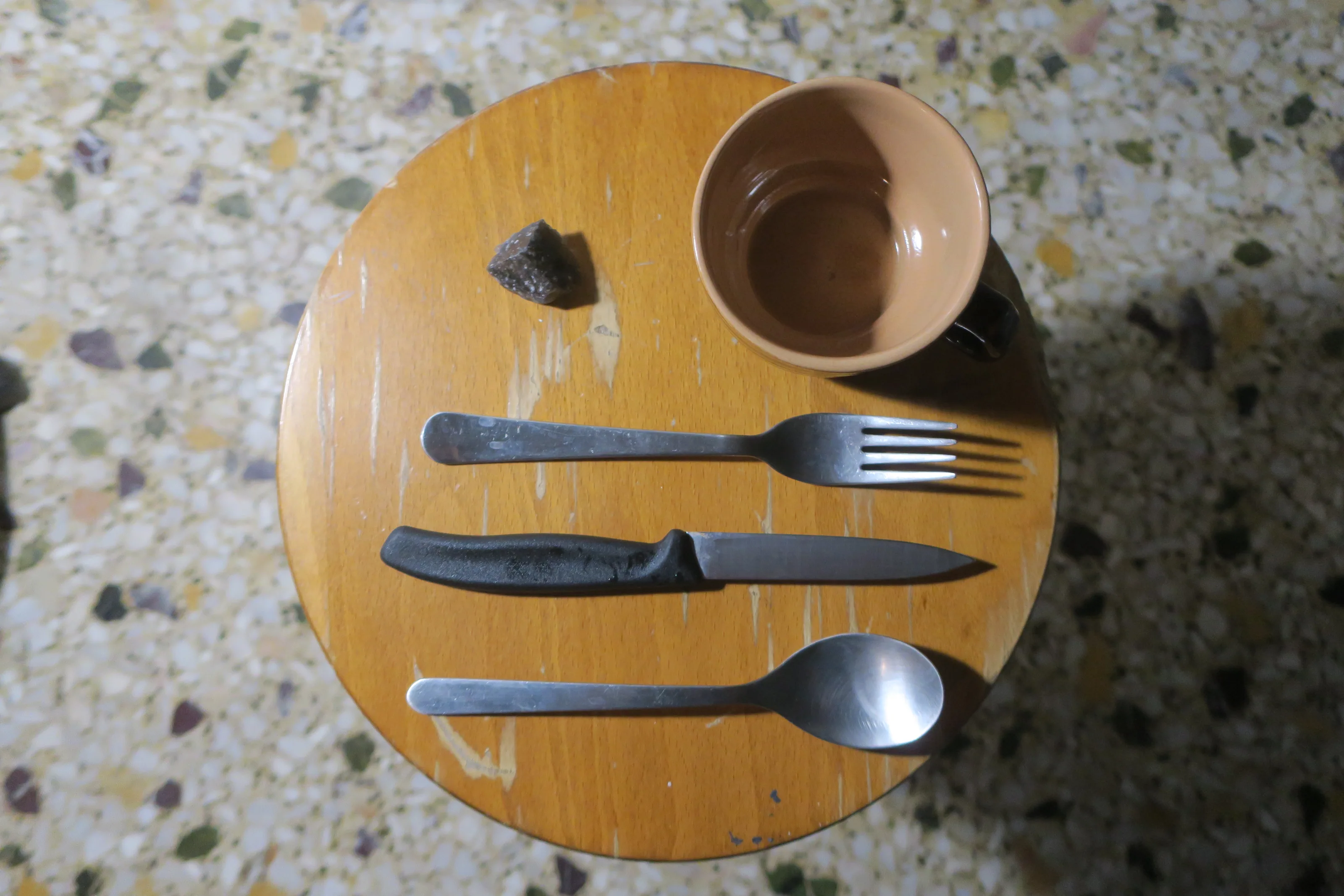 Spinning Kitchen Symbols, picture 1 of 3