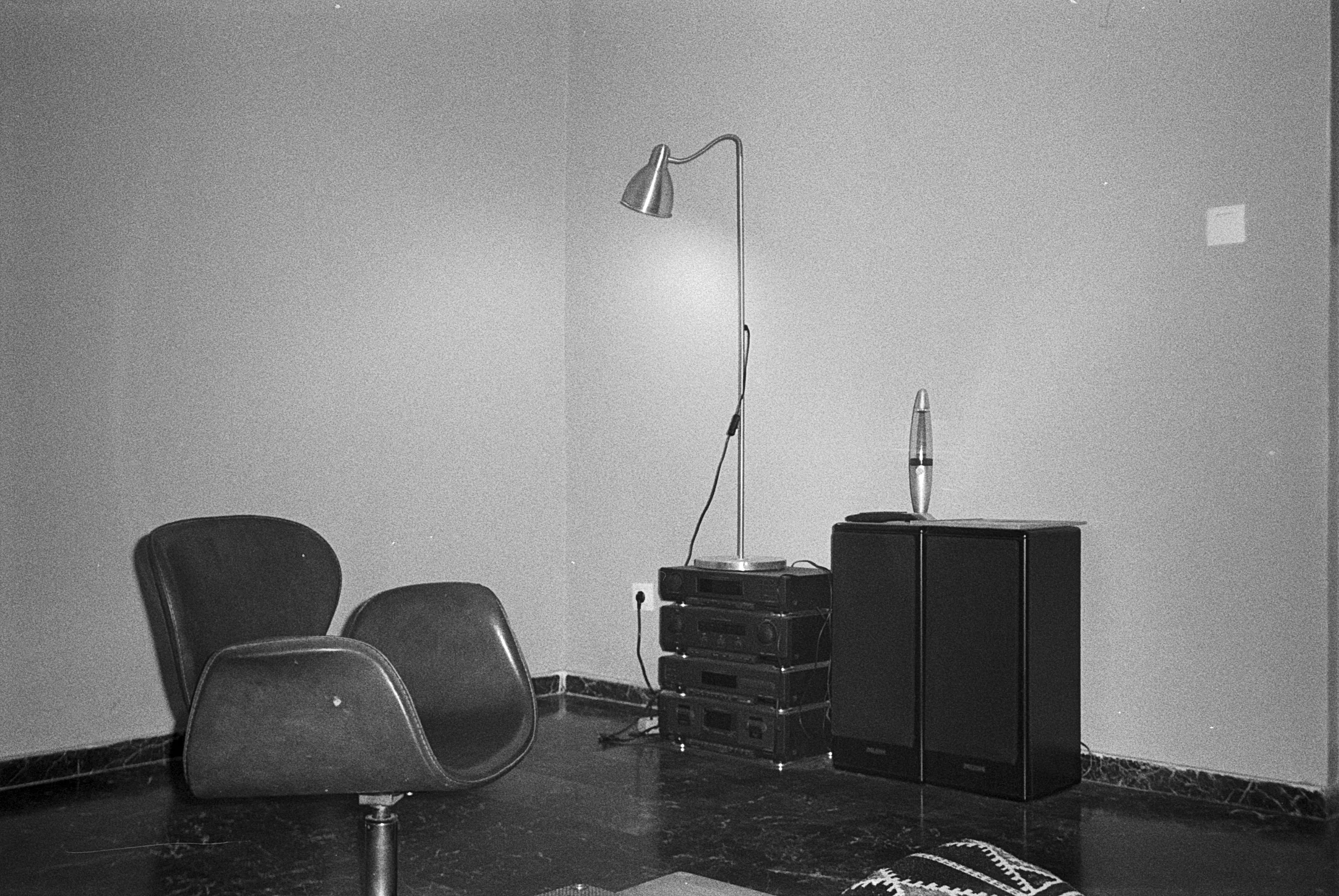 Studio 777, picture 1 of 5